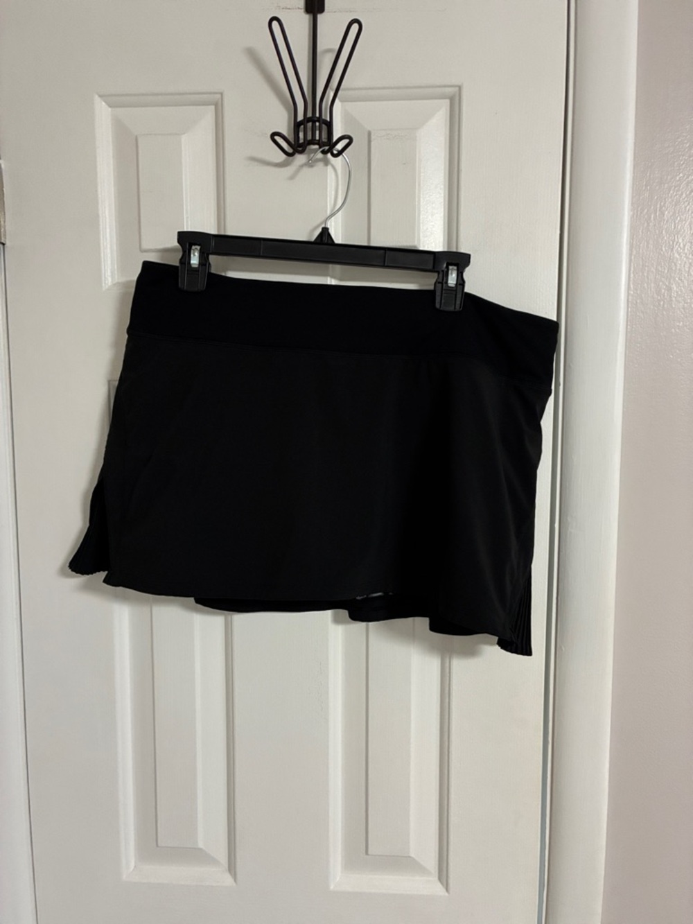 Lululemon Black Athletic Skort - Picture 2 of 4